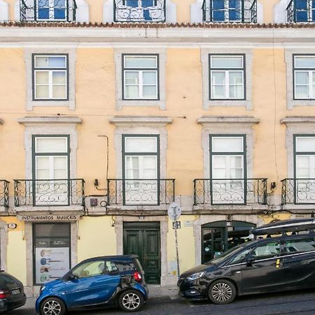 Chiado 4-Bedroom Flat Lisbona Esterno foto
